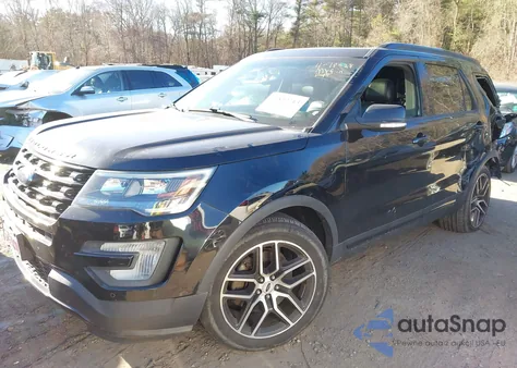 2016 Ford Explorer Sport z USA, uszkodzony, nr VIN 1FM5K8GT7GGB82811